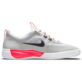 Nyjah Free II (Neutral Grey/Black-White/Bright Crimson)